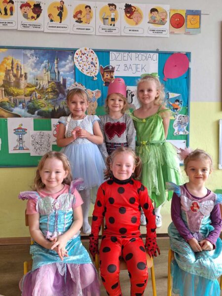 dzien postaci z bajek 7